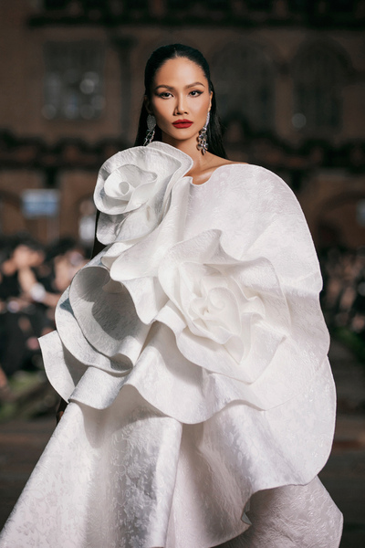 fashion-show 0384SIXDO SYDNEY foto KIENGCAN_.jpg